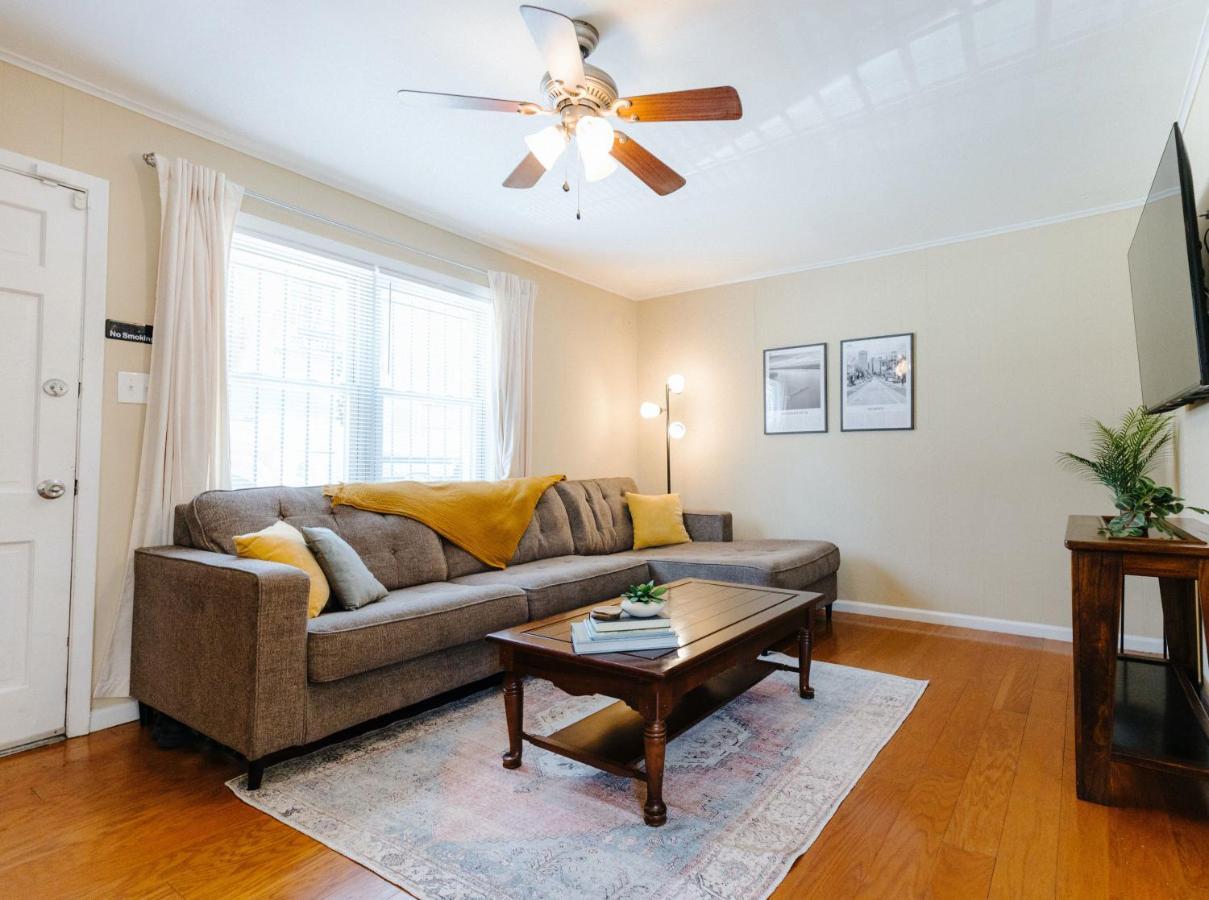 Centrally Located 3Br Overton Square Fast Wifi Free Parking Yes Pets Memphis Exterior photo